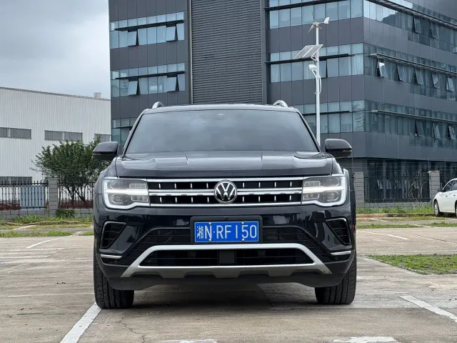 Volkswagen Teramont — Фото автомобиля 2
