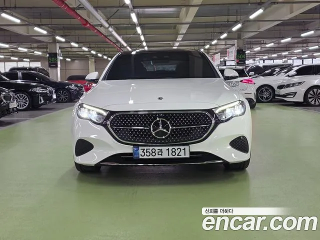 Mercedes-Benz E-Class W214 — Фото автомобиля 3