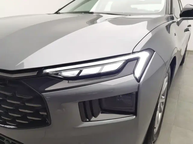 Ford Mondeo — Фото автомобиля 7