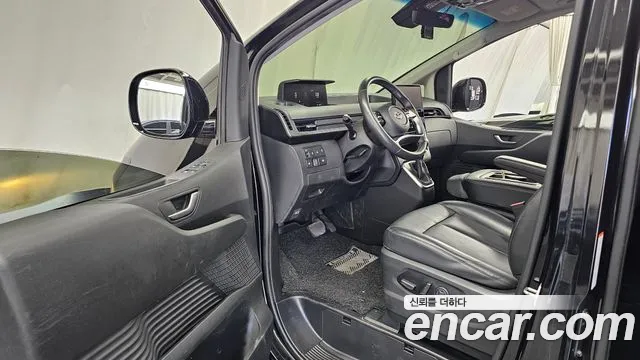 Hyundai Staria — Фото автомобиля 15