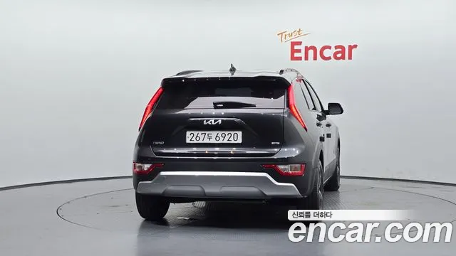 Kia Niro The All New Niro Trendy — Фото автомобиля 4