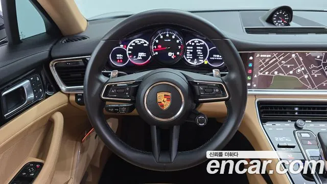 Porsche Panamera — Фото автомобиля 19