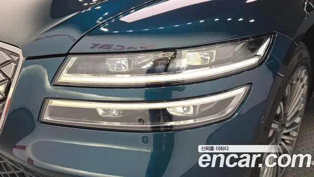 Genesis G80 Electrified G80 (RG3) — Фото автомобиля 21