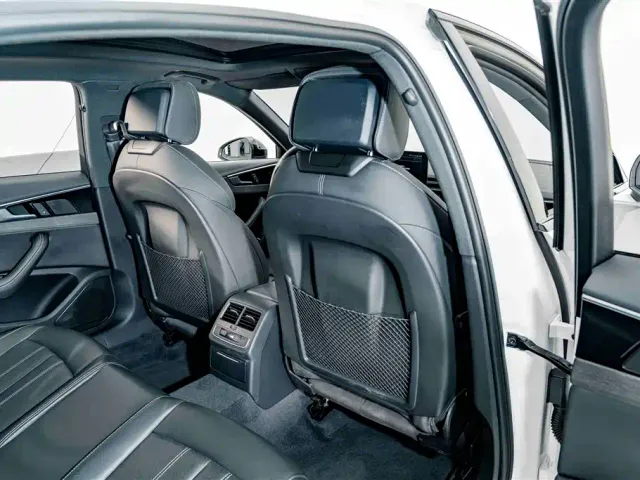 Audi A4L — Фото автомобиля 20