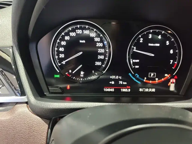 BMW X1 — Фото автомобиля 11