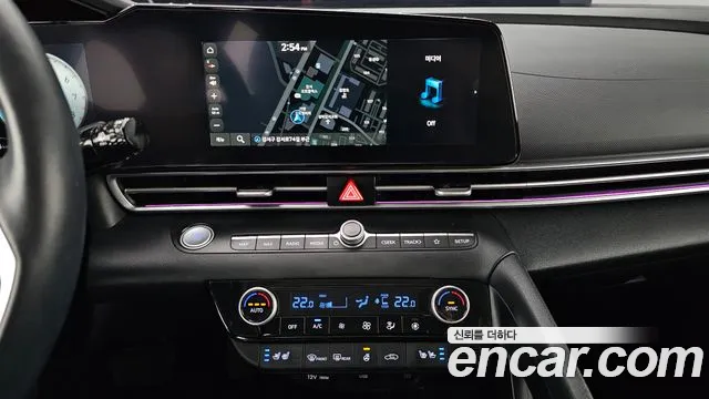 Hyundai AVANTE Avante (CN7) — Фото автомобиля 14