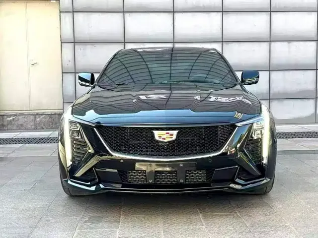 Cadillac CT5 — Фото автомобиля 2