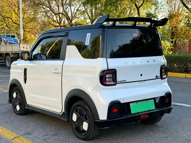 Geely Panda — Фото автомобиля 10