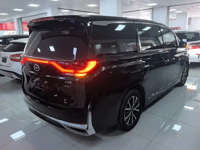 GAC Trumpchi M8 — Фото автомобиля 4