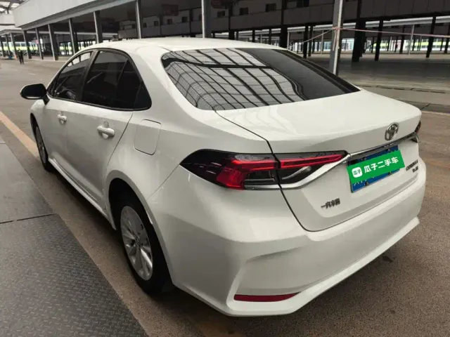 Toyota Corolla — Фото автомобиля 22