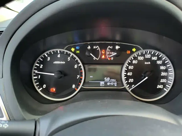 Nissan Sylphy — Фото автомобиля 11