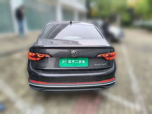 Volkswagen Sagitar — Фото автомобиля 3