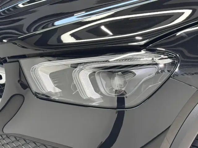 Mercedes-Benz GLE-Class — Фото автомобиля 8