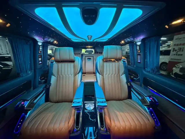 Mercedes-Benz Vito — Фото автомобиля 7
