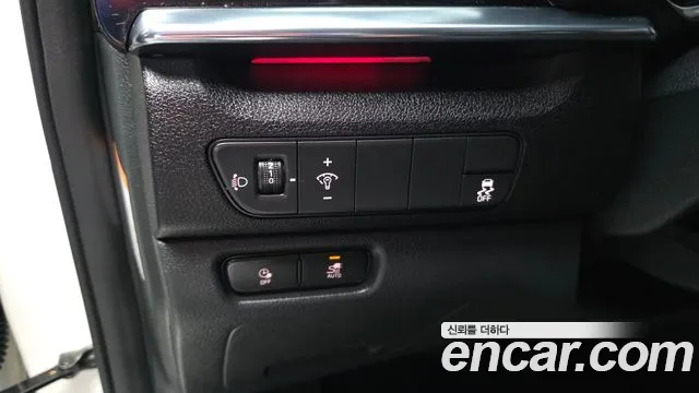 Kia Niro Niro Plus Air — Фото автомобиля 28