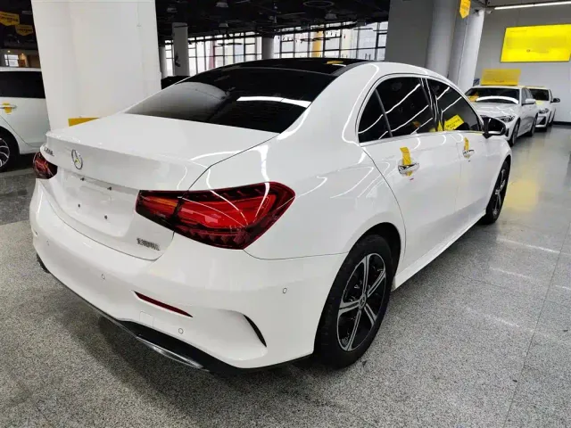 Mercedes-Benz A-Class — Фото автомобиля 4