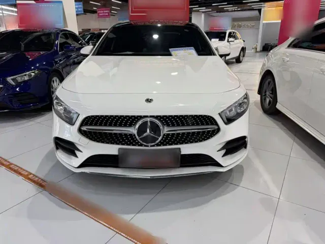 Mercedes-Benz A-Class — Фото автомобиля 6