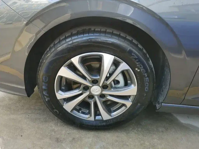 Changan Eado — Фото автомобиля 22