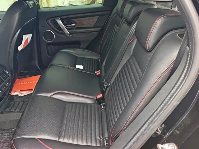 Land Rover Discovery Sport 2022 Model Facelift 249PS R-Dynamic SE Performance Tech Edition 5-seater — Фото автомобиля 11