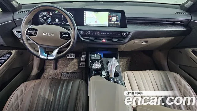 Kia K8 — Фото автомобиля 7