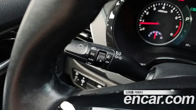 Kia Seltos — Фото автомобиля 17
