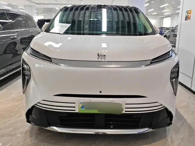 Buick Zhijing Shijia — Фото автомобиля 2