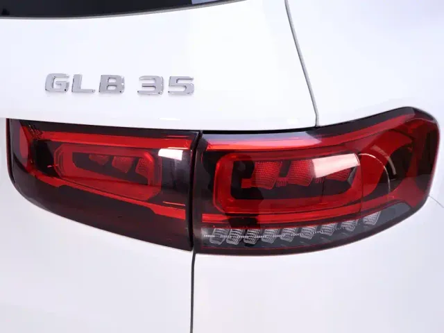 Mercedes-Benz GLB AMG — Фото автомобиля 9