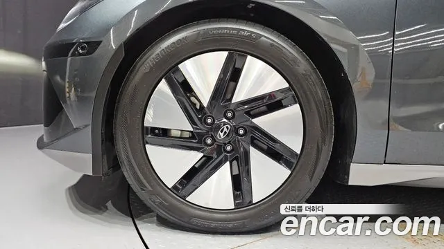 Hyundai Ioniq 6 — Фото автомобиля 5