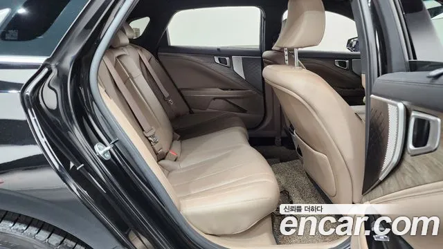 Kia K8 K8 Hybrid — Фото автомобиля 17