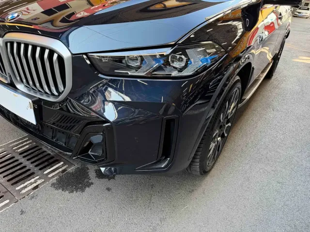 BMW X5 — Фото автомобиля 8