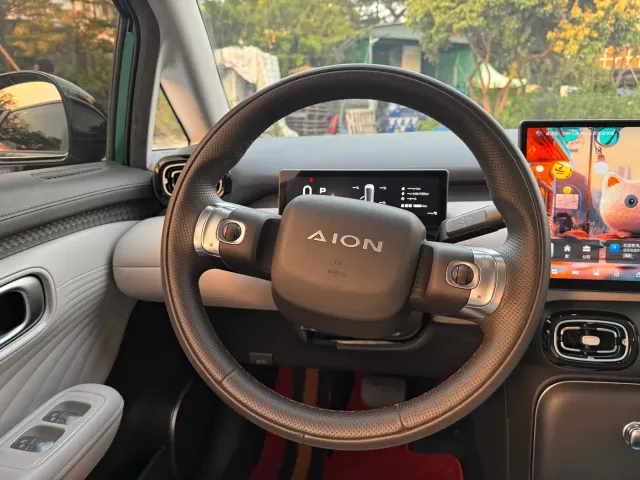 GAC Aion UT — Фото автомобиля 14