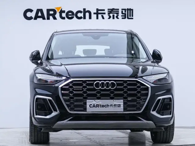 Audi Q5L — Фото автомобиля 5