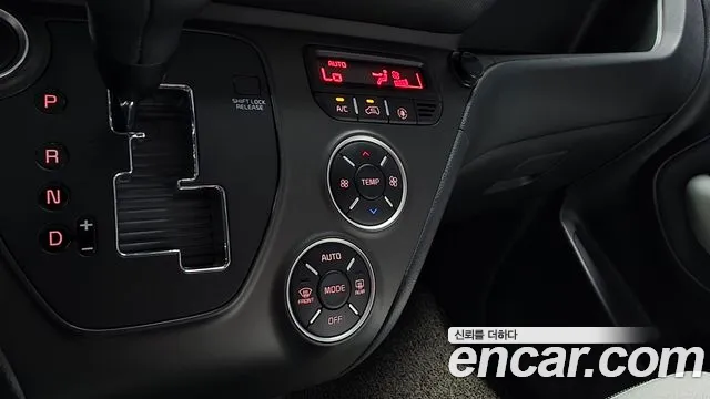 Kia RAY Новый Kia Ray Signature — Фото автомобиля 19