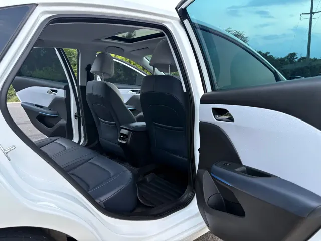 Chevrolet Monza — Фото автомобиля 19