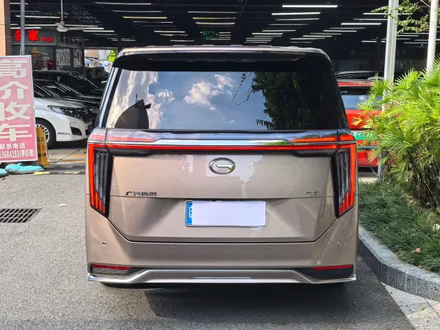 GAC Trumpchi M8 — Фото автомобиля 7