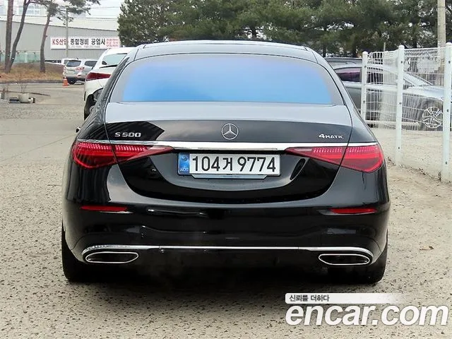 Mercedes-Benz S-Class — Фото автомобиля 4
