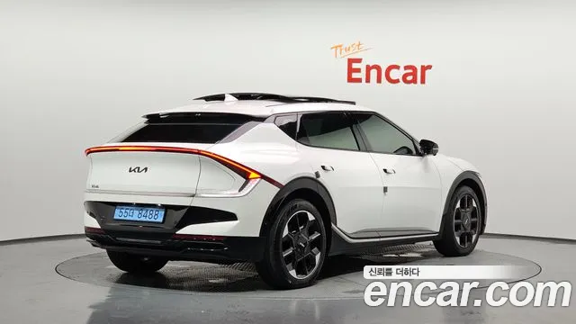 Kia EV6 EV6 (New) — Фото автомобиля 2