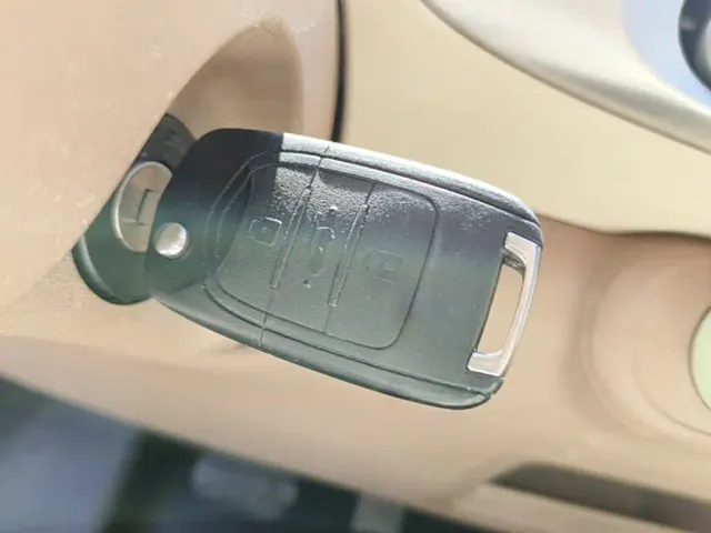 Wuling Hongguang Mini EV — Фото автомобиля 8