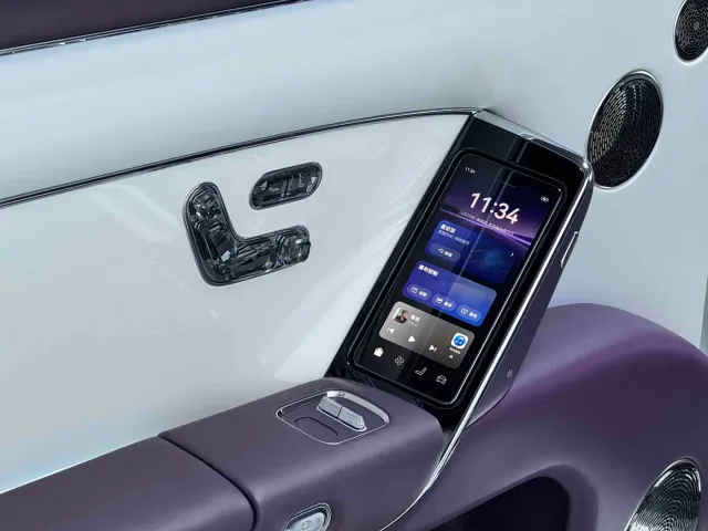 Maextro S800 — Фото автомобиля 16