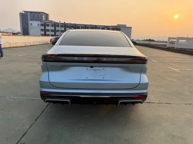 Geely Galaxy L6 — Фото автомобиля 6