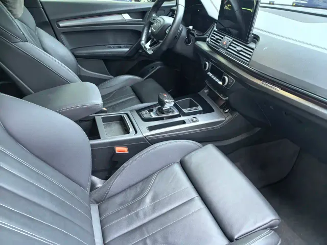 Audi Q5L — Фото автомобиля 9