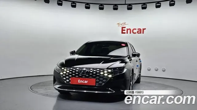 Hyundai Grandeur Новый Grandeur IG — Фото автомобиля 3