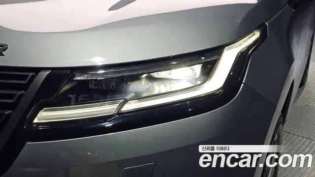 Land Rover Range Rover Velar — Фото автомобиля 7