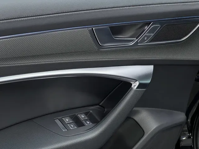 Audi A6L — Фото автомобиля 30