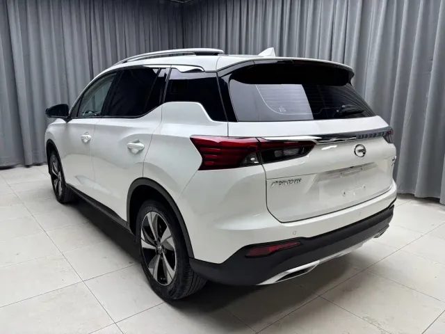 GAC Trumpchi GS4 — Фото автомобиля 4