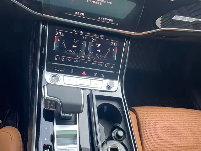 Audi A8 — Фото автомобиля 13