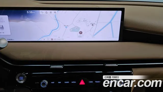 Genesis G80 RG3 — Фото автомобиля 20