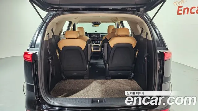 Kia Canival Carnival 4 поколение Дизель 9 мест Prestige — Фото автомобиля 20
