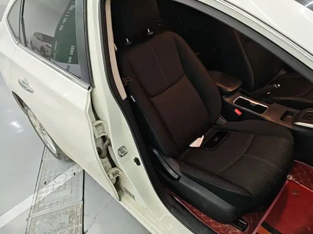 Nissan Sylphy — Фото автомобиля 24