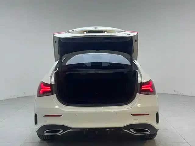 Mercedes-Benz A-Class — Фото автомобиля 19